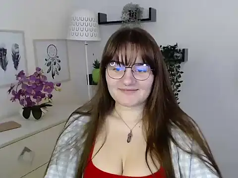 Julie Diamond online show from 13, 10, 2025