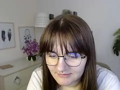 Julie Diamond online show from 20, 11, 2025