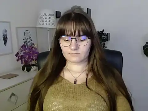 Julie Diamond online show from 22, 9, 2025