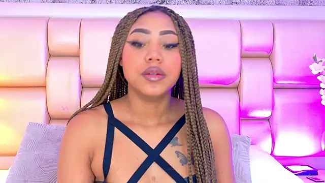 AngelaRoberts online show from 11, 3, 2026