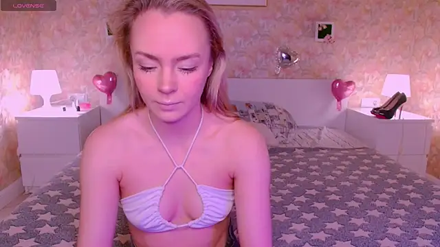 Snapshot of Little_Rockk chatting on 21, 6, 2026 Little Rockk online show from 21, 6, 2026
