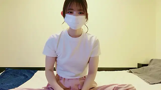 NANA chan 1 online show from 13, 10, 2025