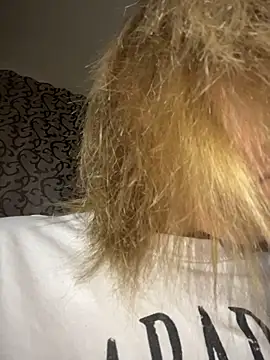 emmasweett11 online show from 11, 4, 2026