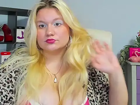 Snapshot of samantha_darling chatting on 30, 6, 2026 samantha darling online show from 30, 6, 2026