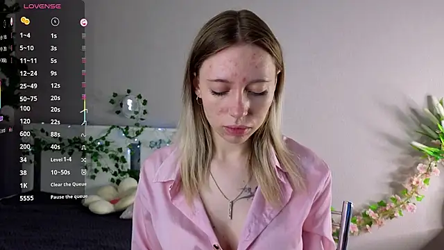 NyxaThorn online show from 29, 3, 2026