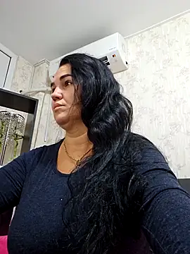 VickyDivinee online show from 10, 9, 2025