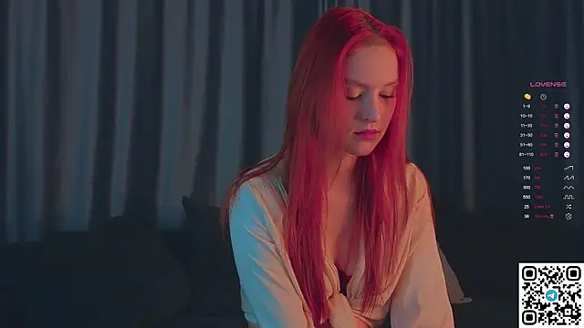 GildedKitten online show from 9, 10, 2025