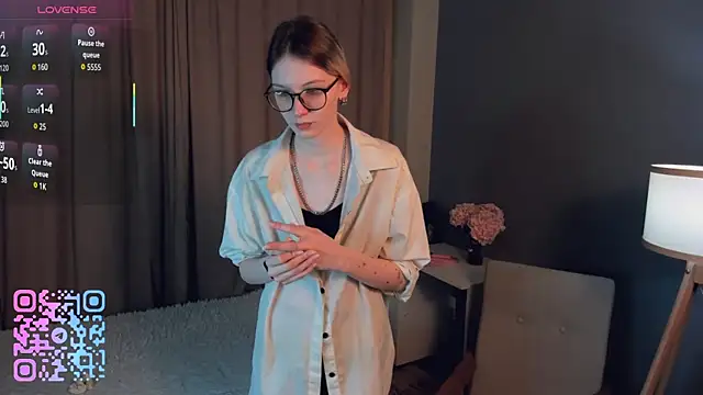 SharylSmalt online show from 3, 3, 2026