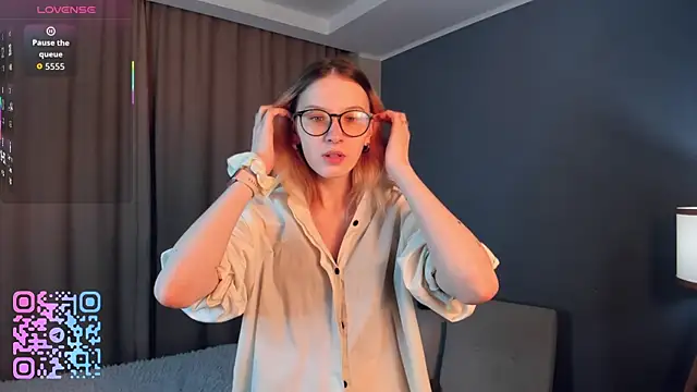 SharylSmalt online show from 1, 3, 2026