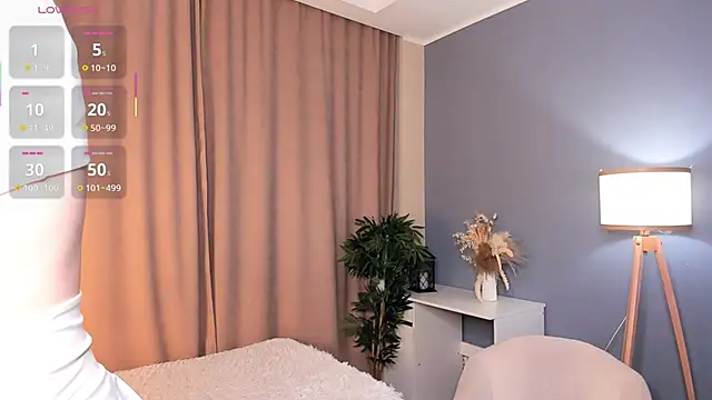 SharylSmalt online show from 8, 11, 2025