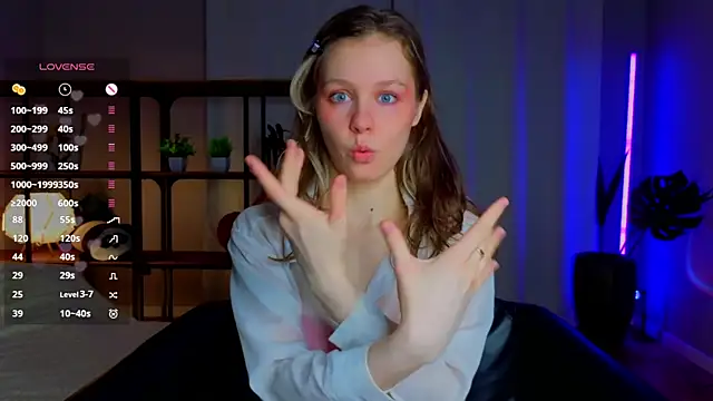 Snapshot of Tender_beauty chatting on 17, 6, 2026 Tender beauty online show from 17, 6, 2026