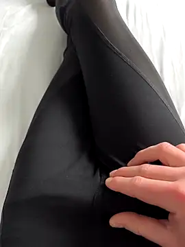 Snapshot of luckylover2024 chatting on 22, 2, 2026 luckylover2024 online show from 22, 2, 2026