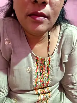 Aunty Boy 143 online show from 24, 9, 2025