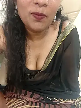 Aunty Boy 143 online show from 18, 4, 2026