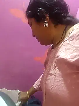 Aunty Boy 143 online show from 25, 9, 2025