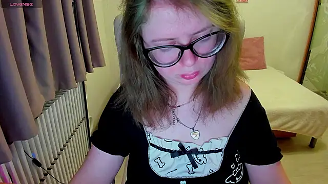 MilisaSweet777 online show from 13, 3, 2026