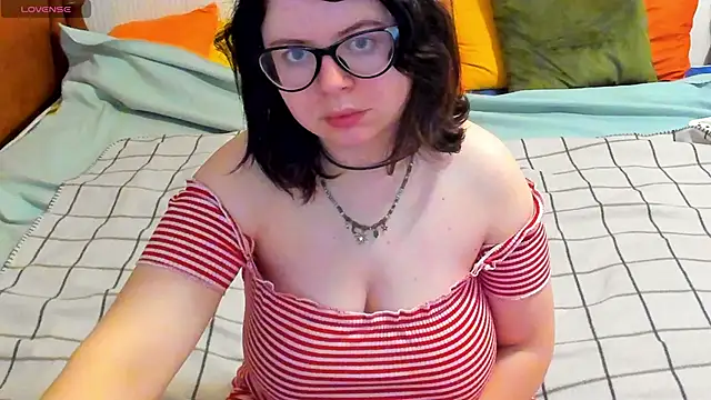 MilisaSweet777 online show from 19, 11, 2025