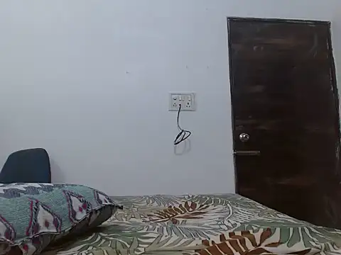 soya queen online show from 4, 11, 2025