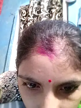 Laxmixx2 online show from 15, 9, 2025