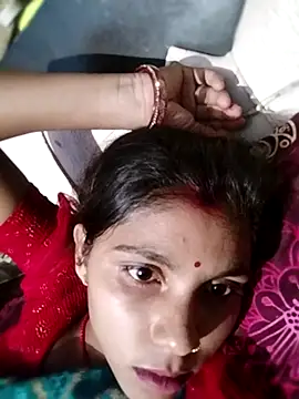 Laxmixx2 online show from 17, 9, 2025