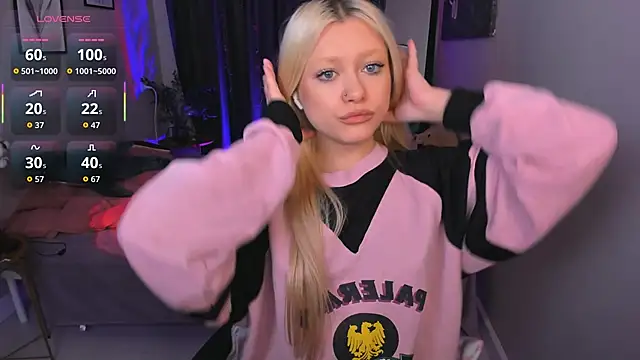 Millie Vanillies online show from 15, 12, 2025