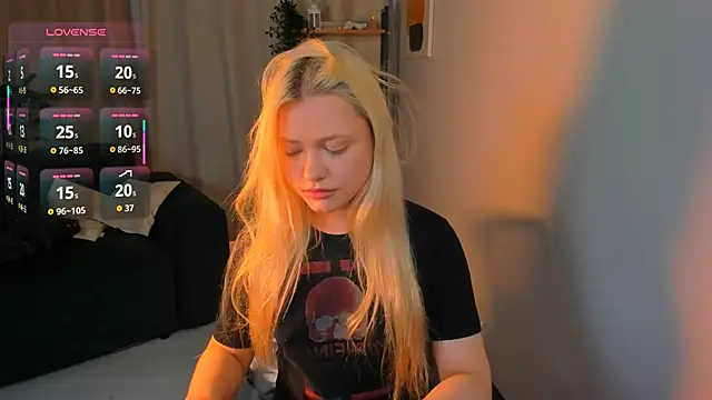 Millie Vanillies online show from 15, 10, 2025