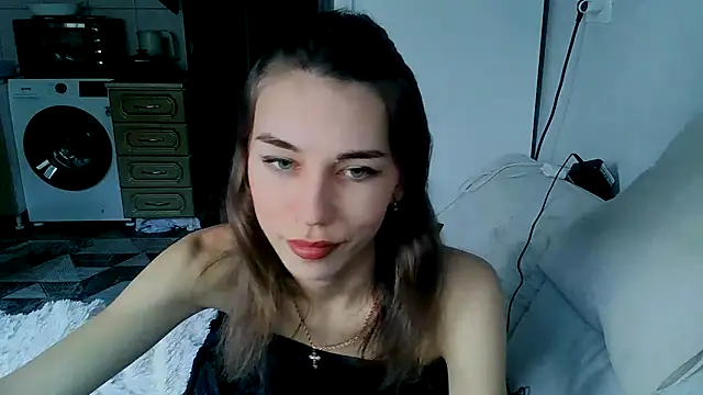 Crazy Empresis online show from 9, 9, 2025