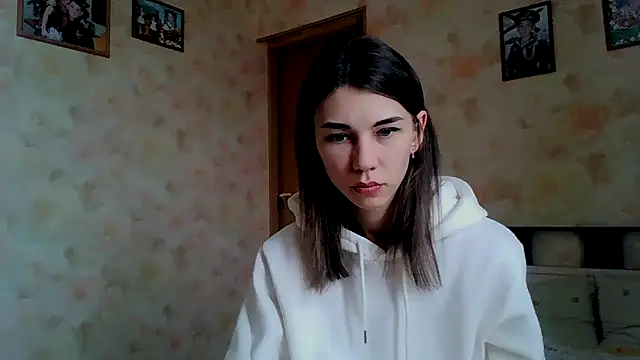 Crazy Empresis online show from 10, 11, 2025