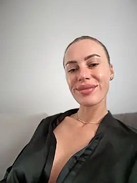  JessyRey  online show from 13, 10, 2025