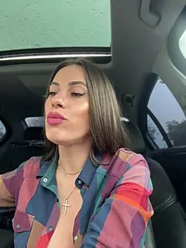  JessyRey  online show from 9, 5, 2026