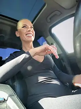  JessyRey  online show from 3, 11, 2025