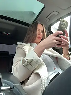  JessyRey  online show from 5, 3, 2026