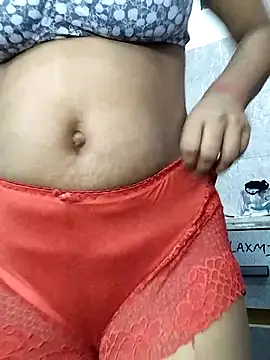 Snapshot of Laxmi_89 chatting on 2, 7, 2026 Laxmi 89 online show from 2, 7, 2026