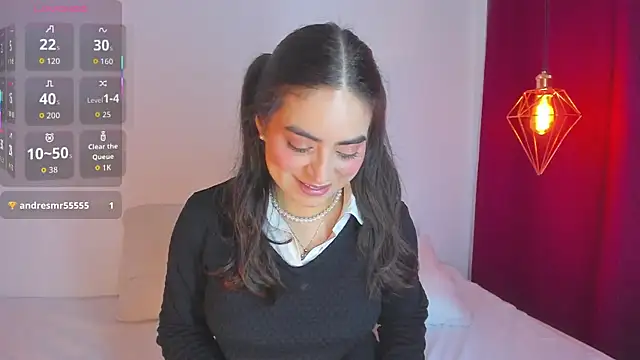 sashaa petit online show from 26, 11, 2025