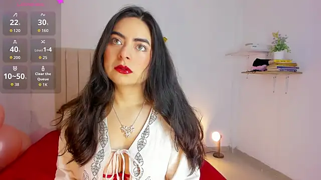 sashaa petit online show from 15, 10, 2025