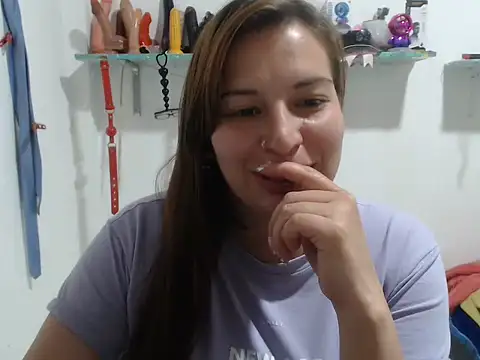 cloequeen15 online show from 25, 9, 2025