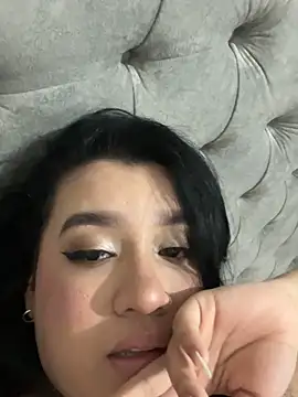 Aliciawhitee online show from 9, 9, 2025