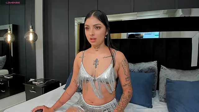 hannah miltonn online show from 18, 12, 2025