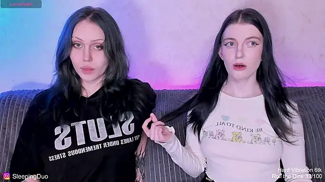 Threesomebabes online show from 23, 7, 2026