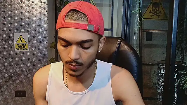 Snapshot of MarcusRain_ chatting on 25, 2, 2026 MarcusRain online show from 25, 2, 2026