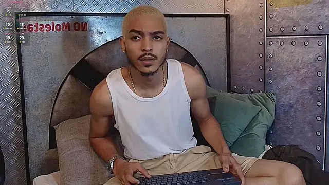 Snapshot of MarcusRain_ chatting on 1, 2, 2026 MarcusRain online show from 1, 2, 2026