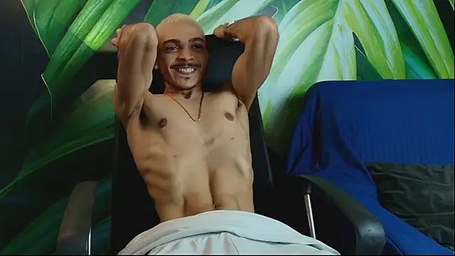 Snapshot of MarcusRain_ chatting on 3, 3, 2026 MarcusRain online show from 3, 3, 2026