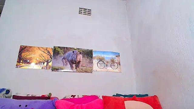 LoloQueen5 online show from 22, 10, 2025