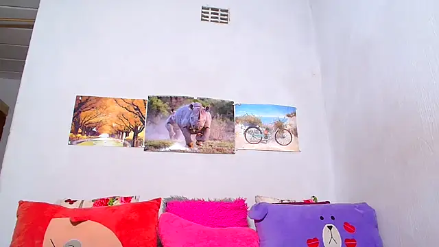 LoloQueen5 online show from 27, 11, 2025