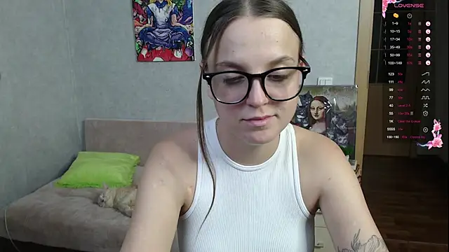 Violetwin online show from 30, 9, 2025