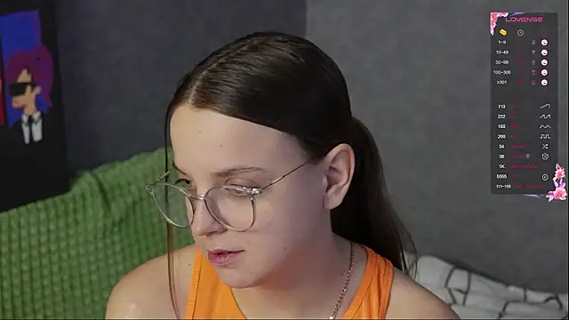 Violetwin online show from 25, 2, 2026