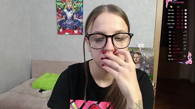 Violetwin online show from 29, 9, 2025