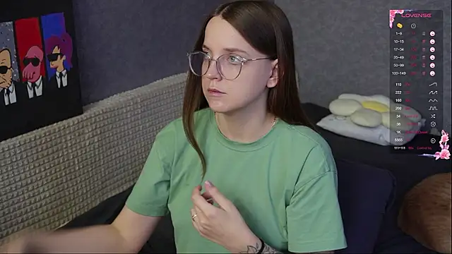 Violetwin online show from 28, 3, 2026