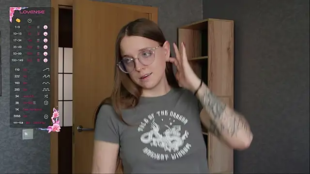 Violetwin online show from 20, 5, 2026