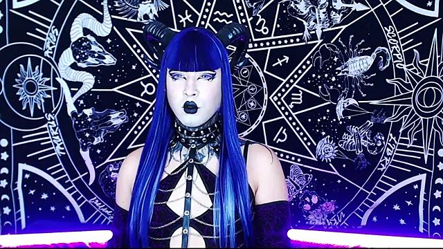 naomi satan online show from 5, 4, 2026